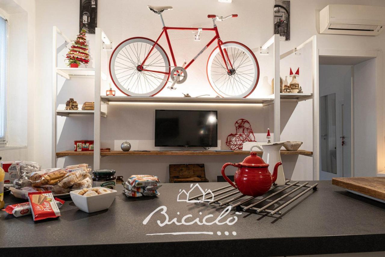 Biciclo' Rosso Ferrara Apartment Exterior photo